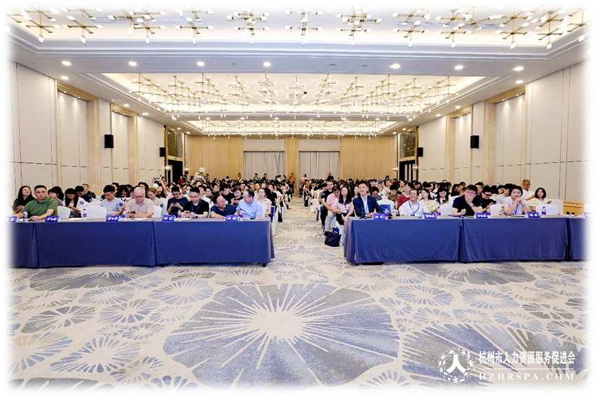 韵嘉科技携韵嘉AI数字员工和HR智能体亮相2025杭州人力资源管理大会
